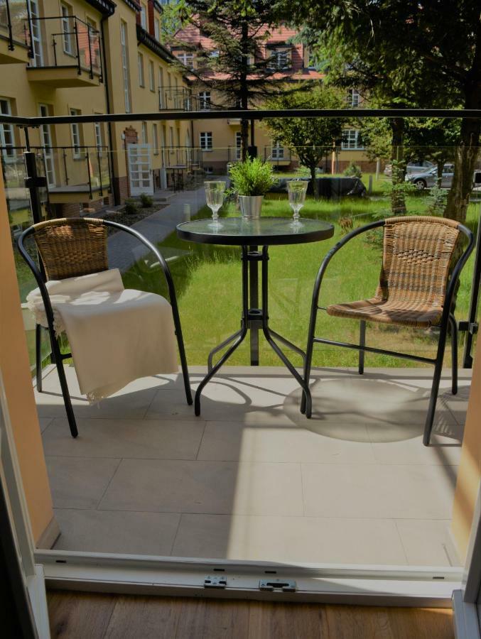 Marina Park Apartment Свиноуйсьце Экстерьер фото